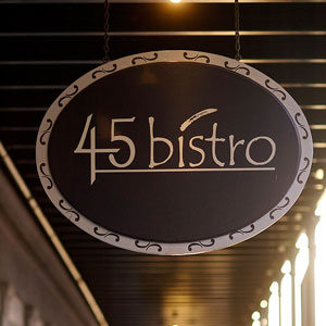 45bistro2